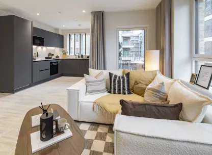 Apartment 43 - Show Apartment - North Gate Park