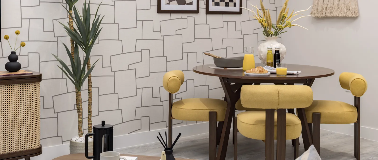 Apartment 43 - Show Apartment - Foxtail House 