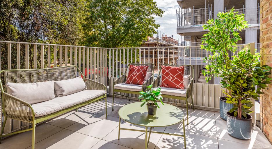 NGP show apartment