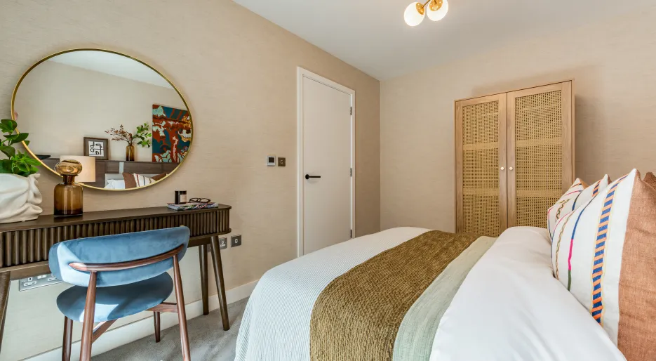 North Gate Park - Plot 2 The Ash - bedroom 2 desk & bed