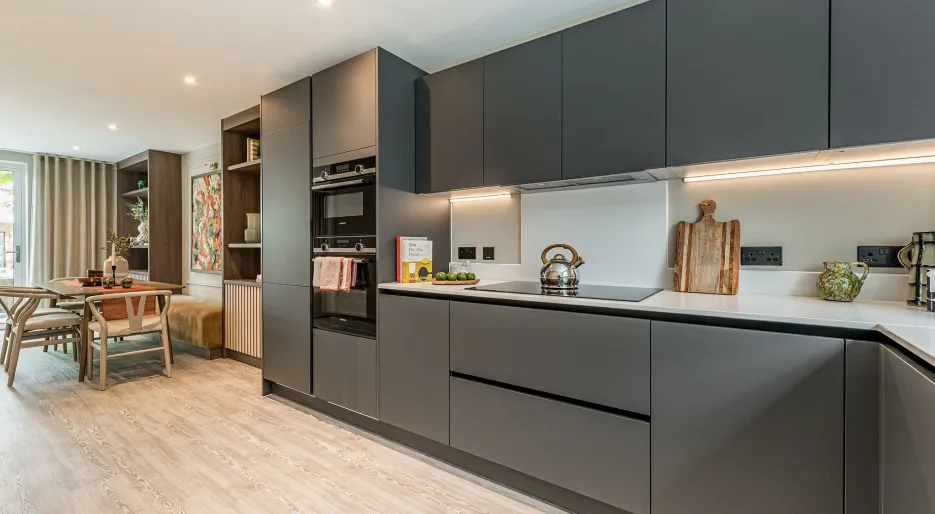 North Gate Park Plot 2 The Ash SH Kitchen To use