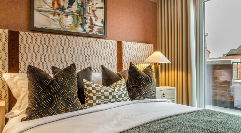 North Gate Park - Pine, Number 9 - Show Home - Principal bedroom 