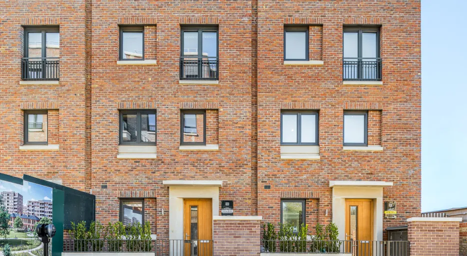 North Gate Park - Pine, Number 9 - Exterior